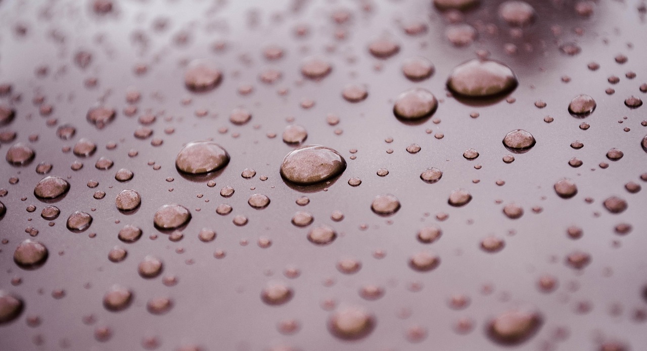 drops-1516918_1280.jpg